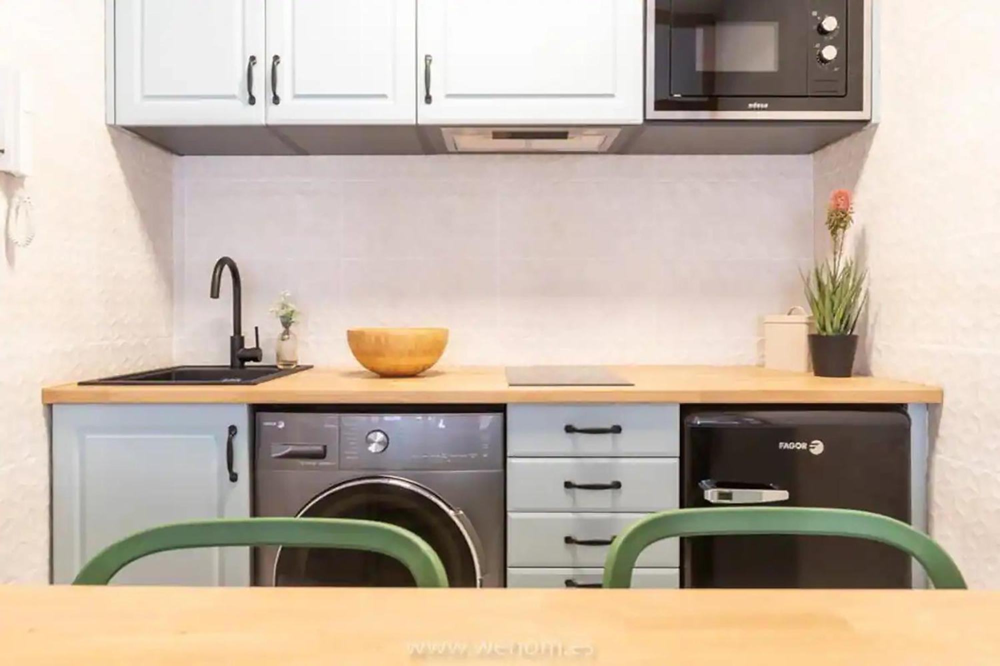 La Casa Del Artista Apartment Santander Bagian luar foto
